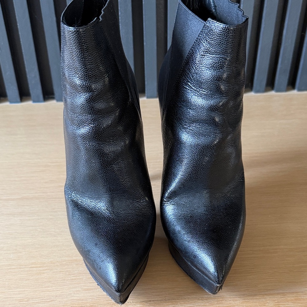 YSL Elegant Black High Heel Ankle Boots - Picture 7 of 8